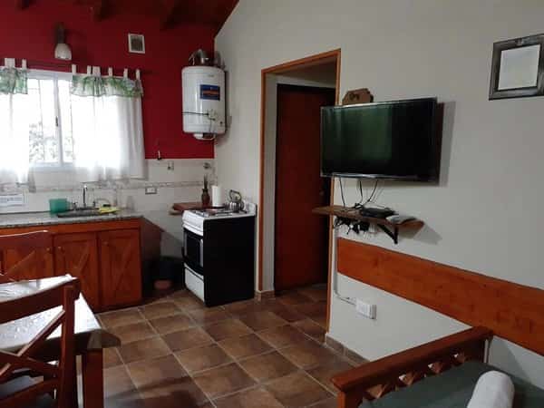 Living comedor con TV Led cabaña número 2