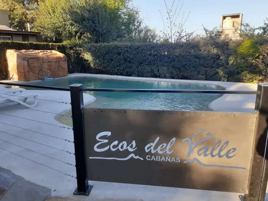 Piscina climatizada con solarium